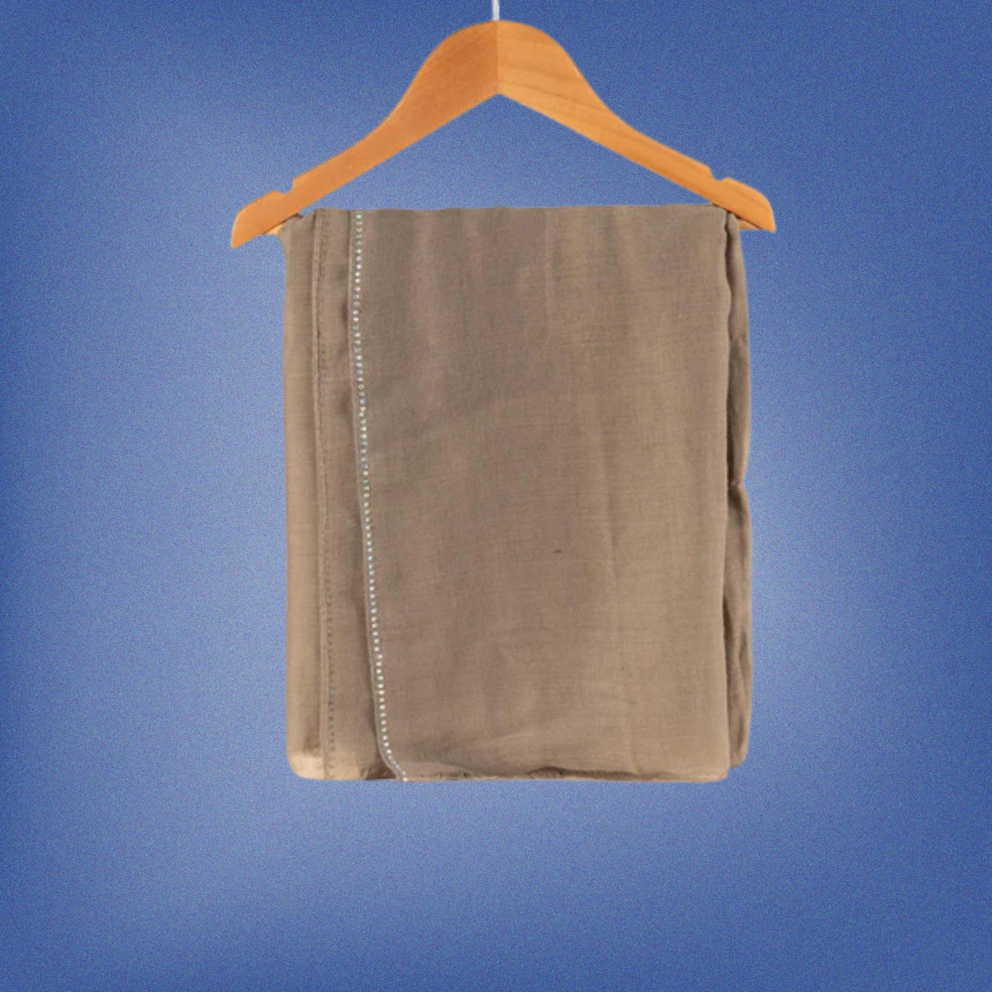 شال خفيف مع ستراس