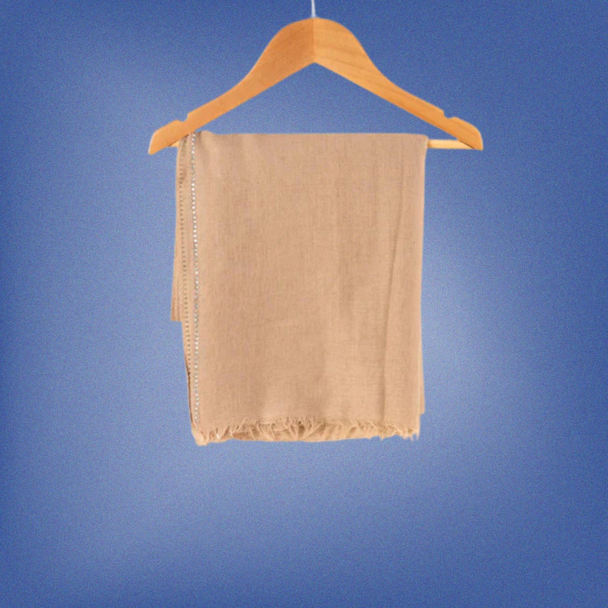 شال خفيف مع ستراس