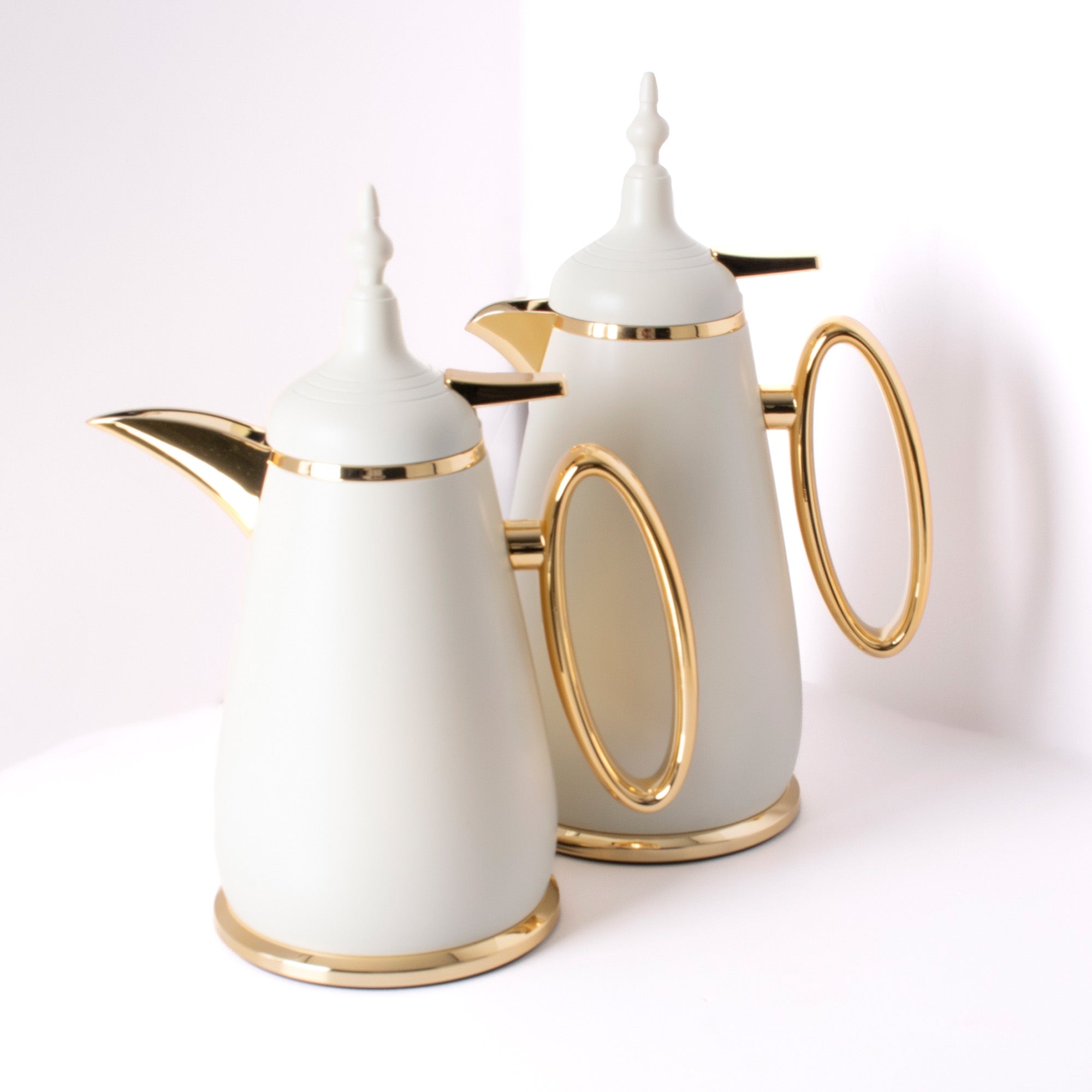 طقم مطارات