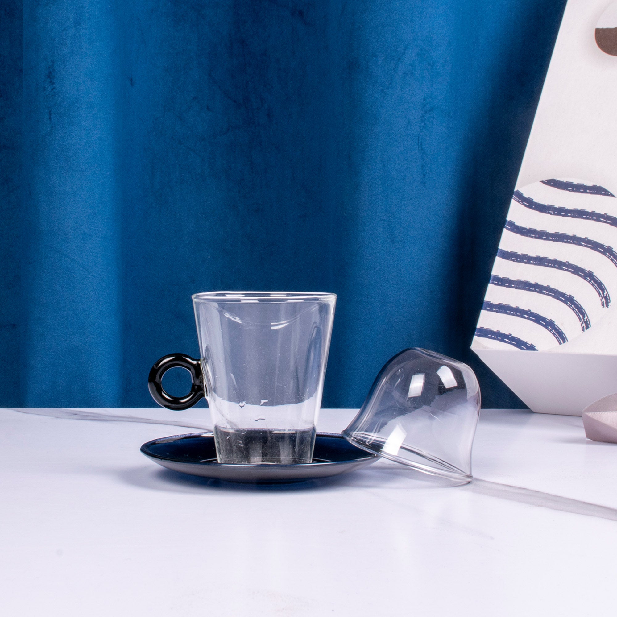 طقم استكانات شاي وفناجين قهوة