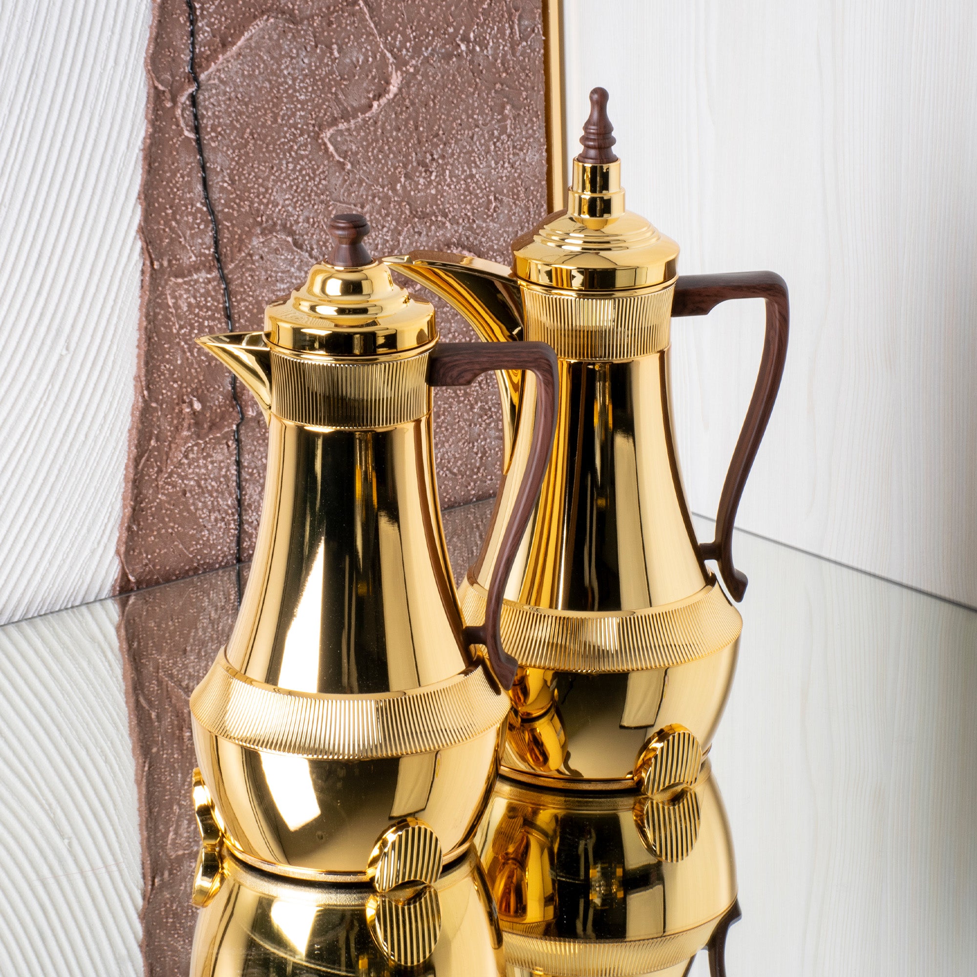 طقم مطارات شاي وقهوة- لامع