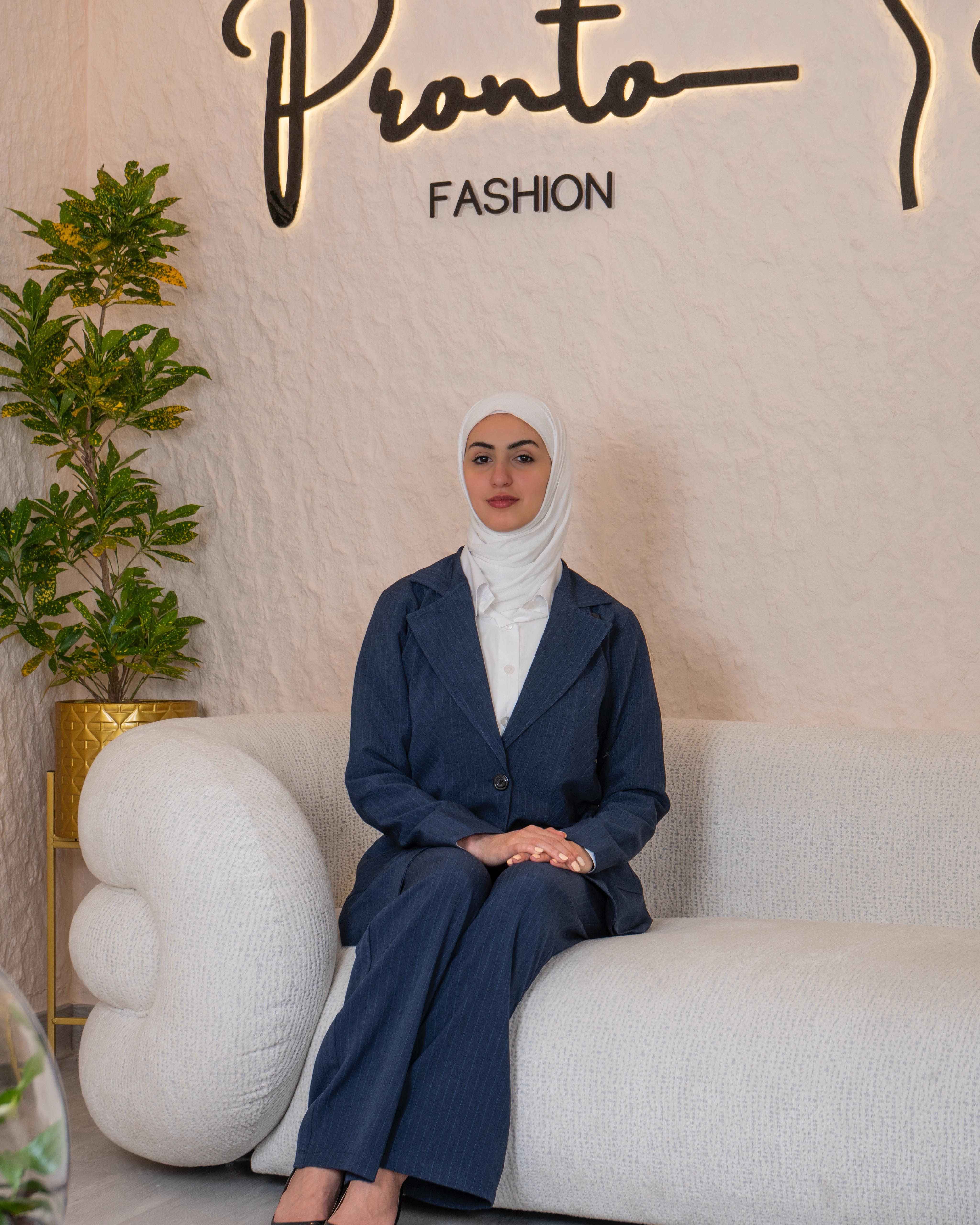 بدلة مقلمة رسمية لحضور راق